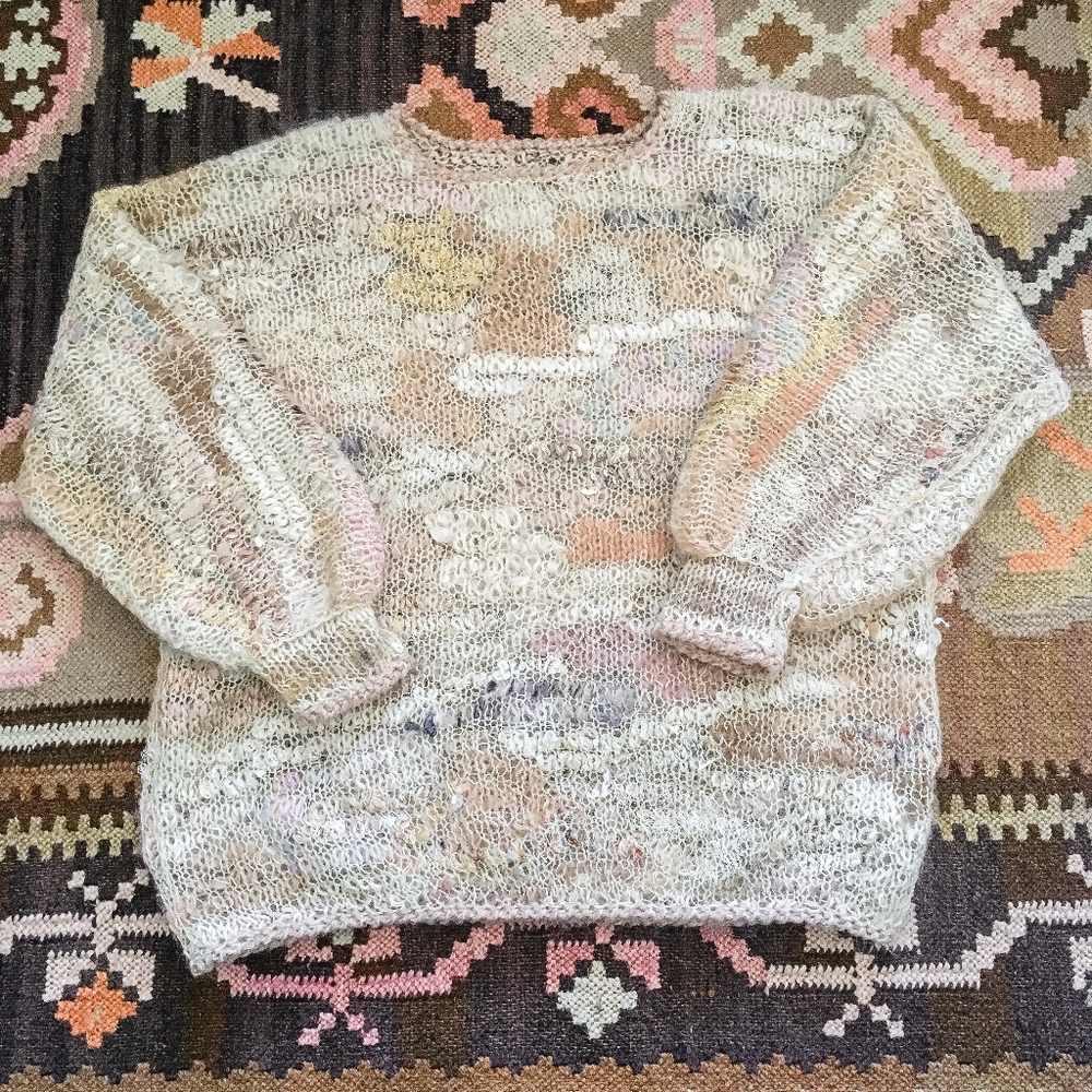 80's multimedia sweater with balloon sleeves